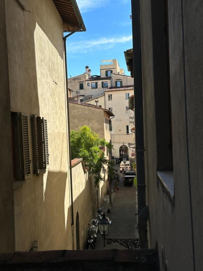 Elegante Appartamento Borgo San Jacopo Florence Buitenkant foto